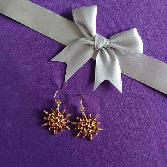 Swarovski Elements red crystal gold tone earrings - Picture 2 of 4